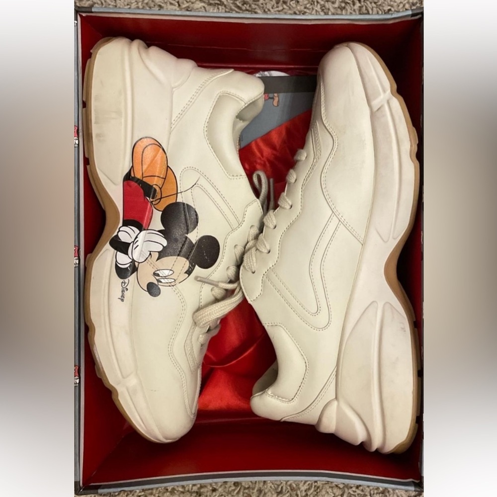 Gucci trainers , 450 I had them for a lil while but they are in good condition!